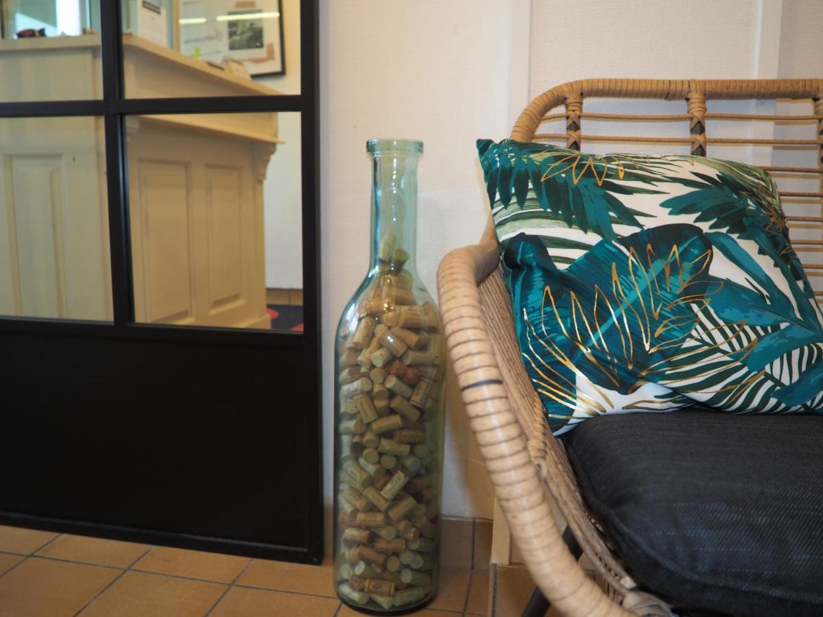 Logis Hotel Vannes Nord Le Clos Des Hortensias Locqueltas Eksteriør billede