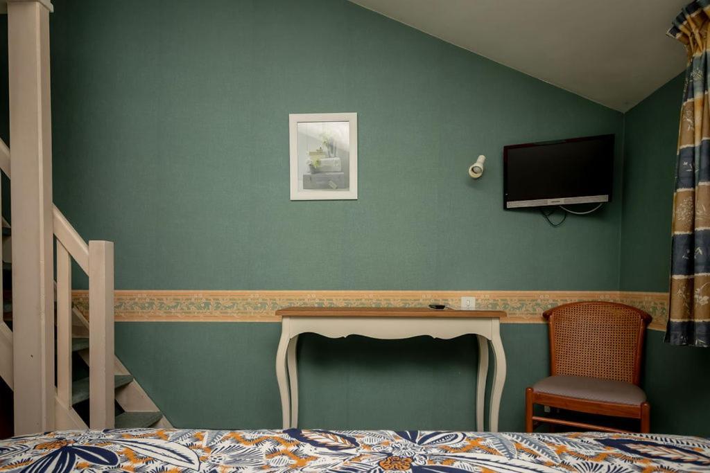 Logis Hotel Vannes Nord Le Clos Des Hortensias Locqueltas Eksteriør billede