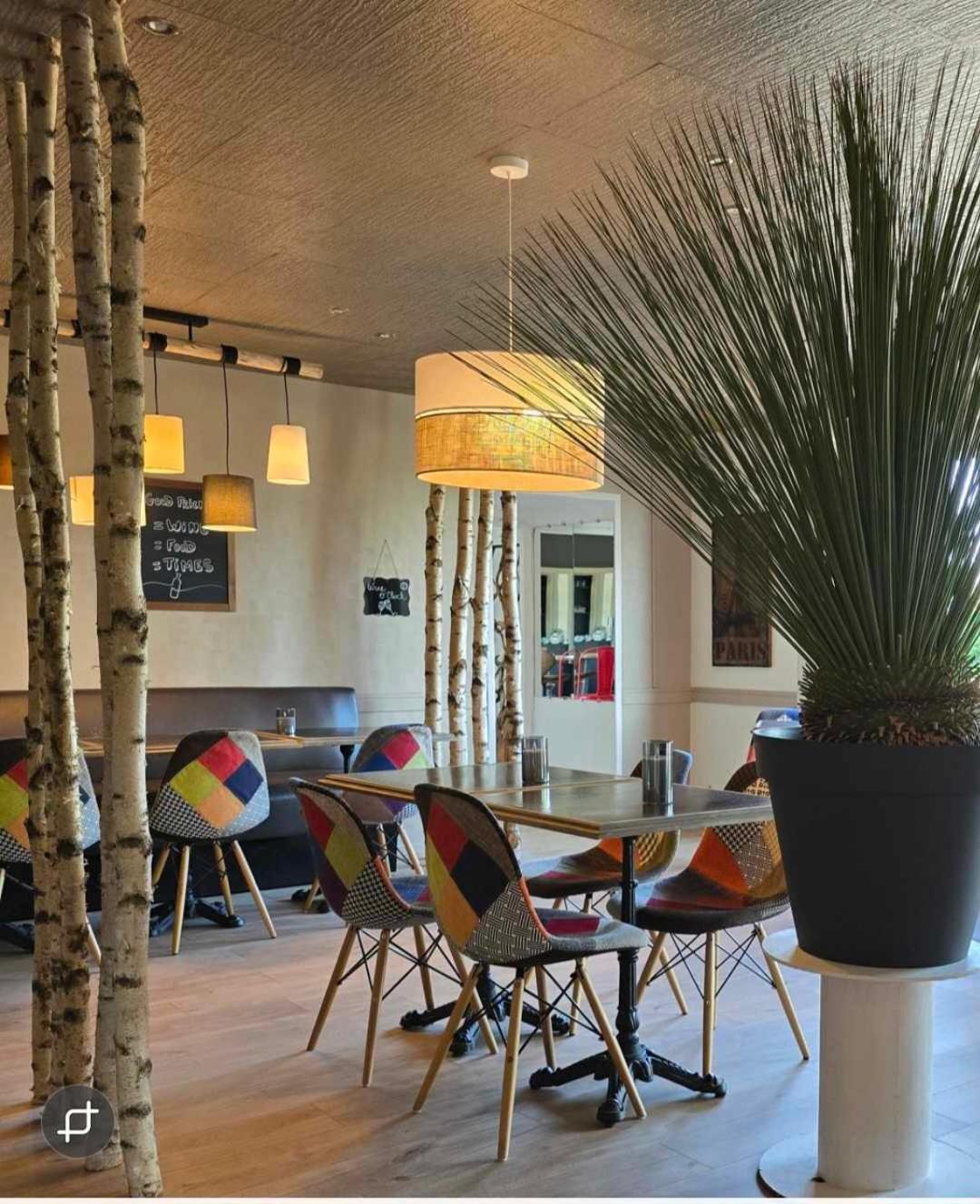 Logis Hotel Vannes Nord Le Clos Des Hortensias Locqueltas Eksteriør billede
