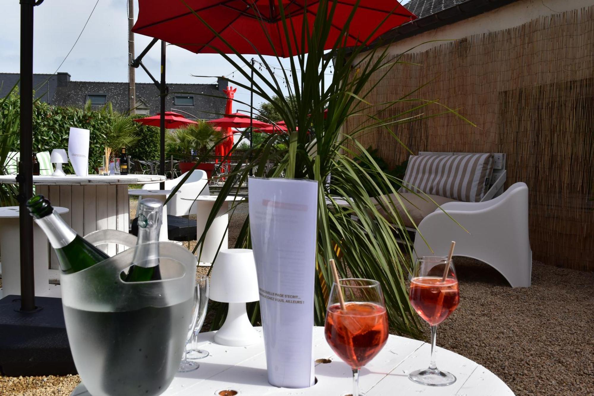 Logis Hotel Vannes Nord Le Clos Des Hortensias Locqueltas Eksteriør billede